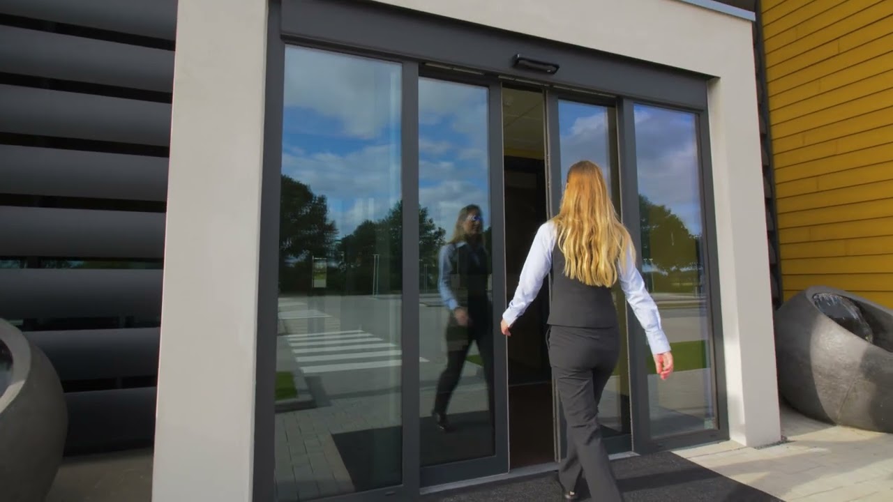 FAAC voorziet het GUV crematorium in Etten van energiezuinige schuifdeuren en gepatenteerde Airslide