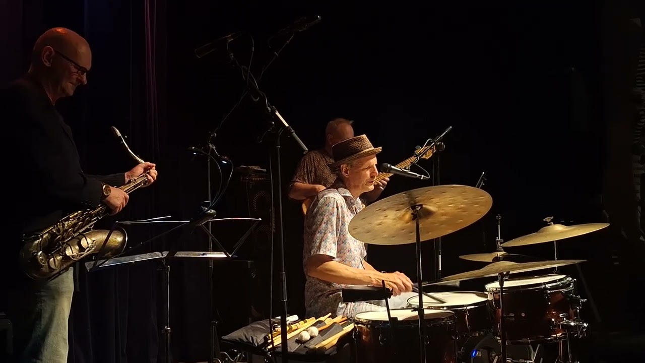 Mickeys Monkey Party Trio - Wake up Steinbruch Duisburg