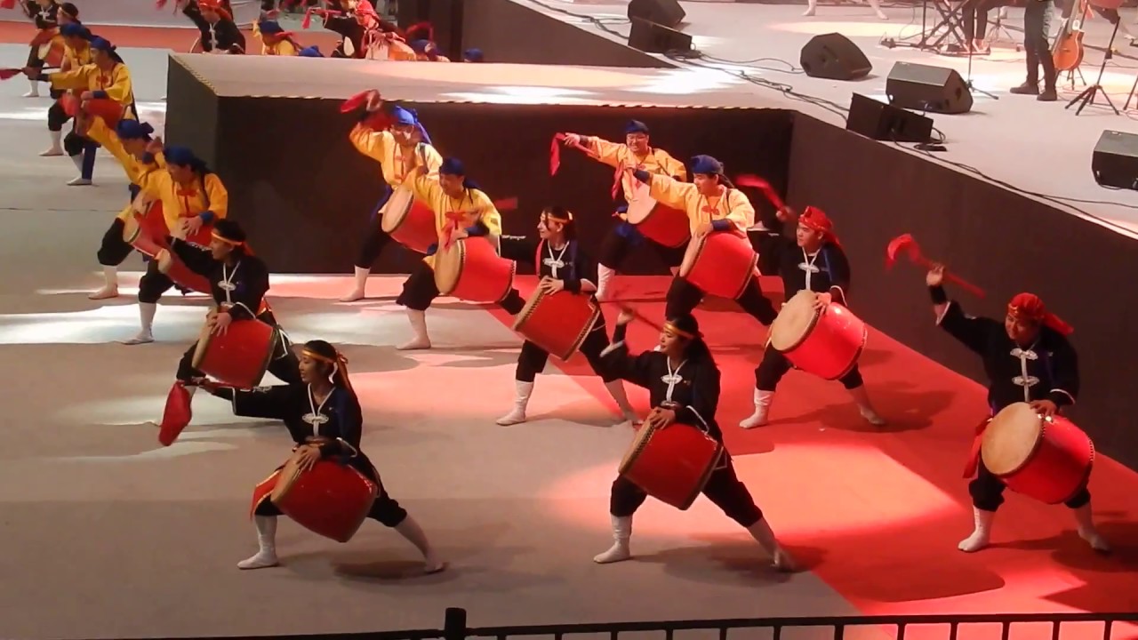 Show Kazufumi Miyazawa - Shinka nu cha com Ryukyu Koku Matsuri Daiko