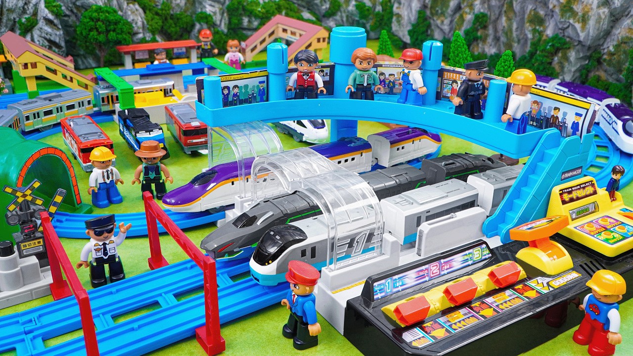 Plarail Shinkansen Subway ☆Construction Subway Line via Dokidoki Mountain & Tomica Railroad Crossing