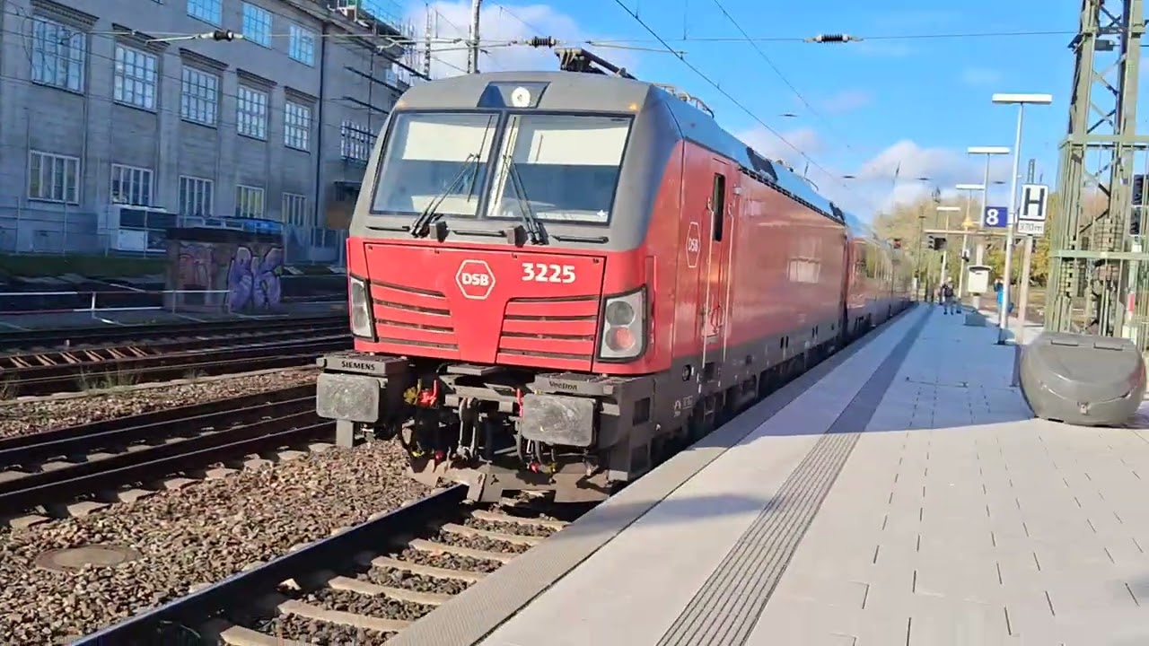 Premierenfahrt des neuen EC (EC 396) von Hamburg Hauptbahnhof nach Kopenhagen 03.11.2025 11:55 Uhr