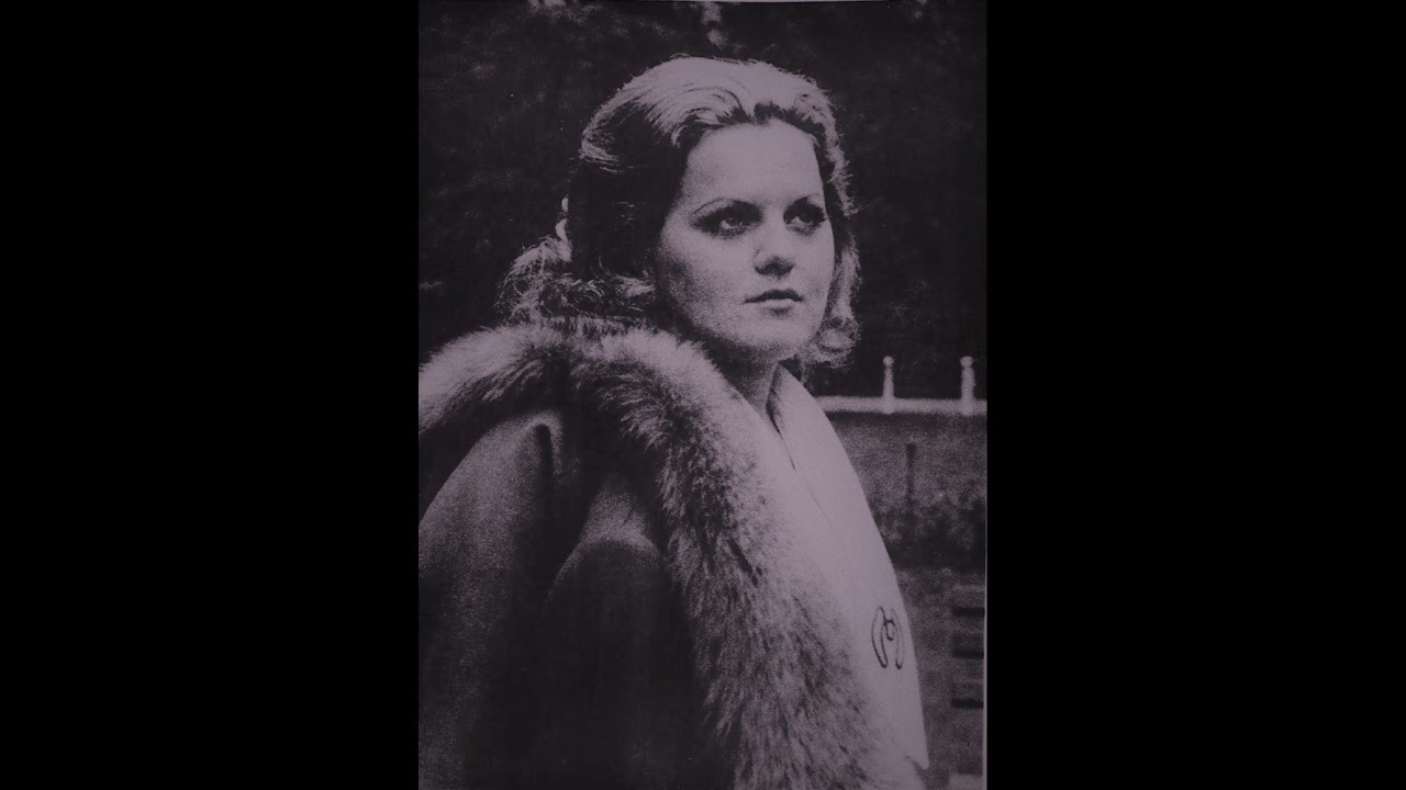 Katia Ricciarelli - Sì mi chiamano Mimì - La Bohème - Trieste 1974