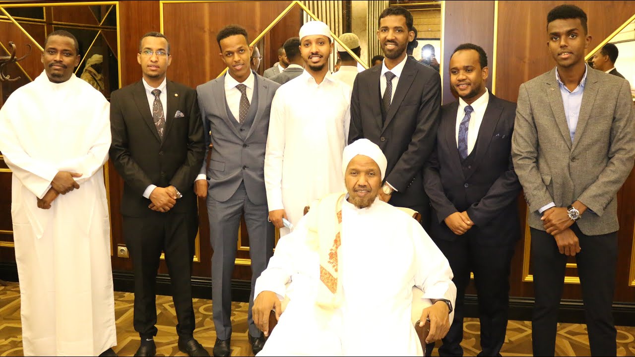 Meherkii Khaalid Sheikh Cali Suufi &  Muna  Iyo Sh  Abdirashiid oo ka hadlay Qiimaha Guurka