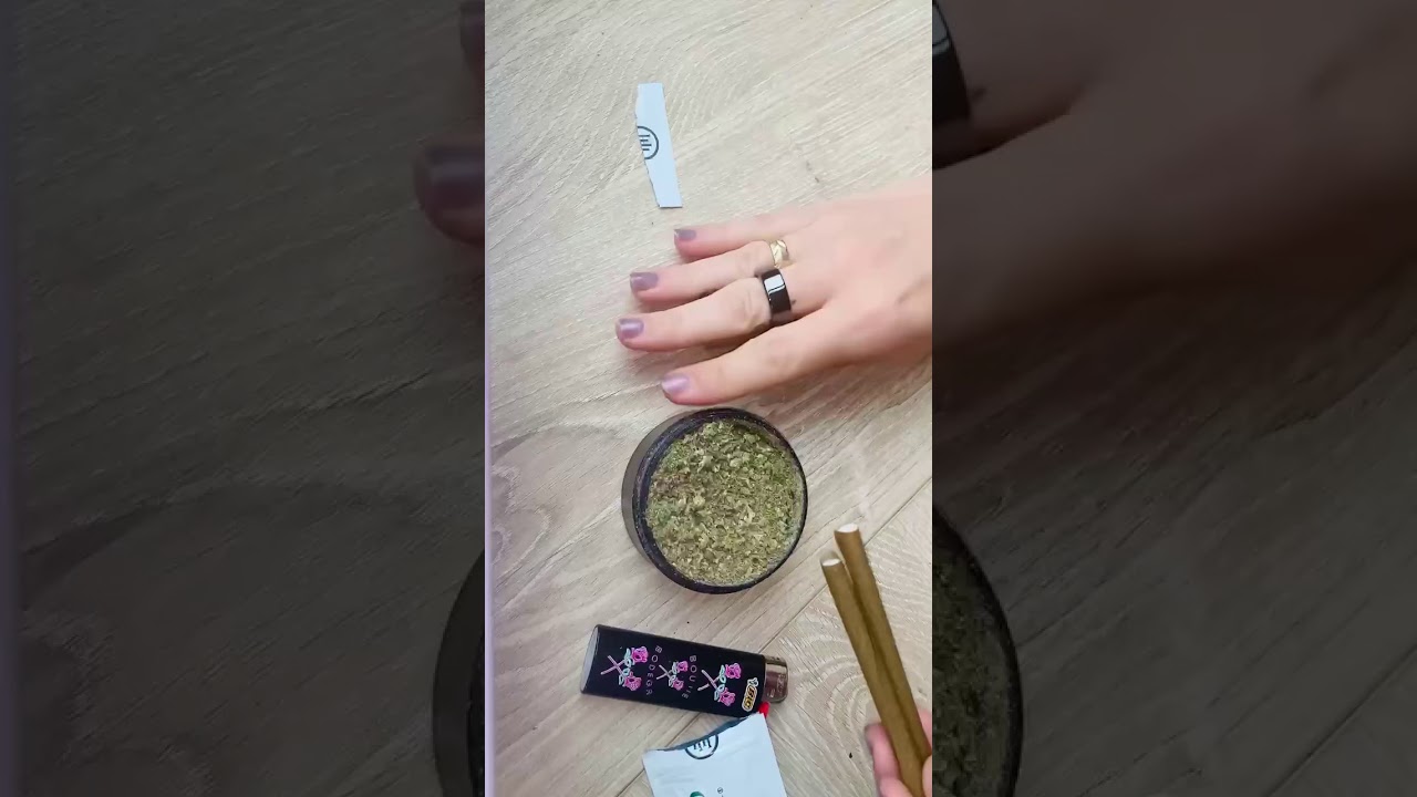 Rolling a high hemp wrap