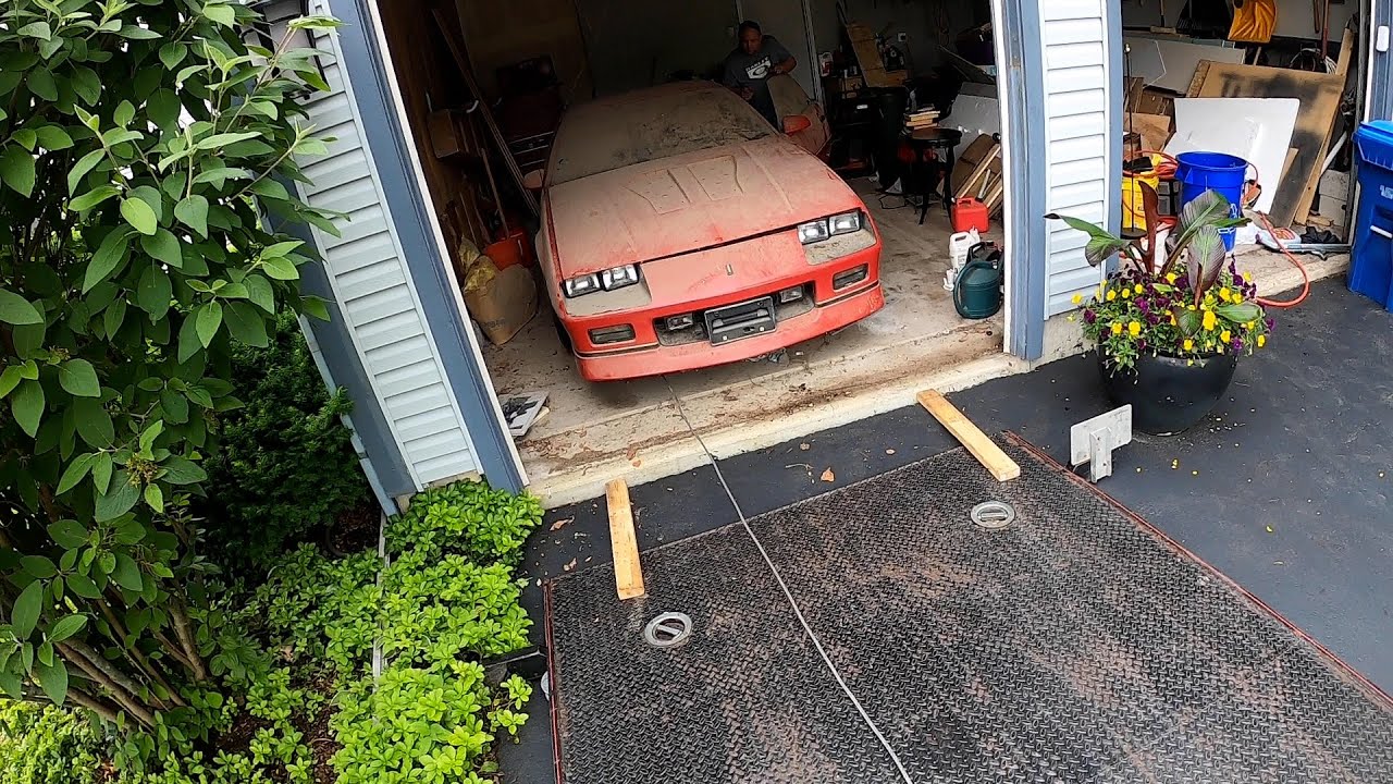 ULTRA RARE 85 IROC BARN FIND!!!