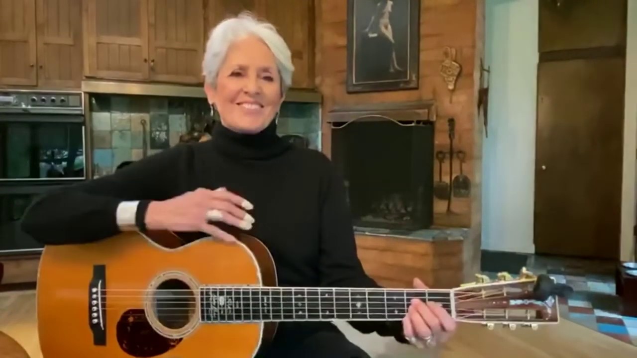 Joan Baez canta per l'Italia 