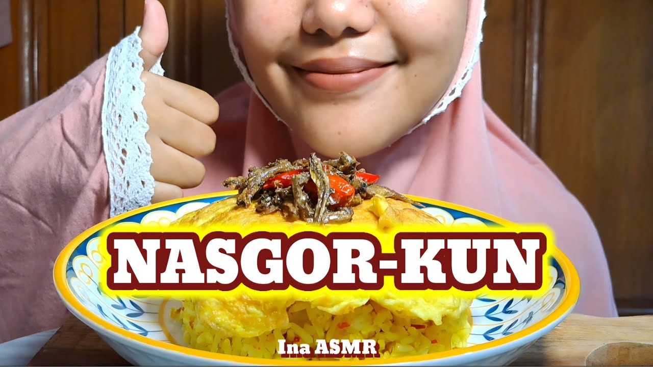 MUKBANG ASMR - CUACA MENDUNG ENAKNYA MAKAN NASI GORENG KUNING DADAR TELUR + GORENG TERI 😋😋