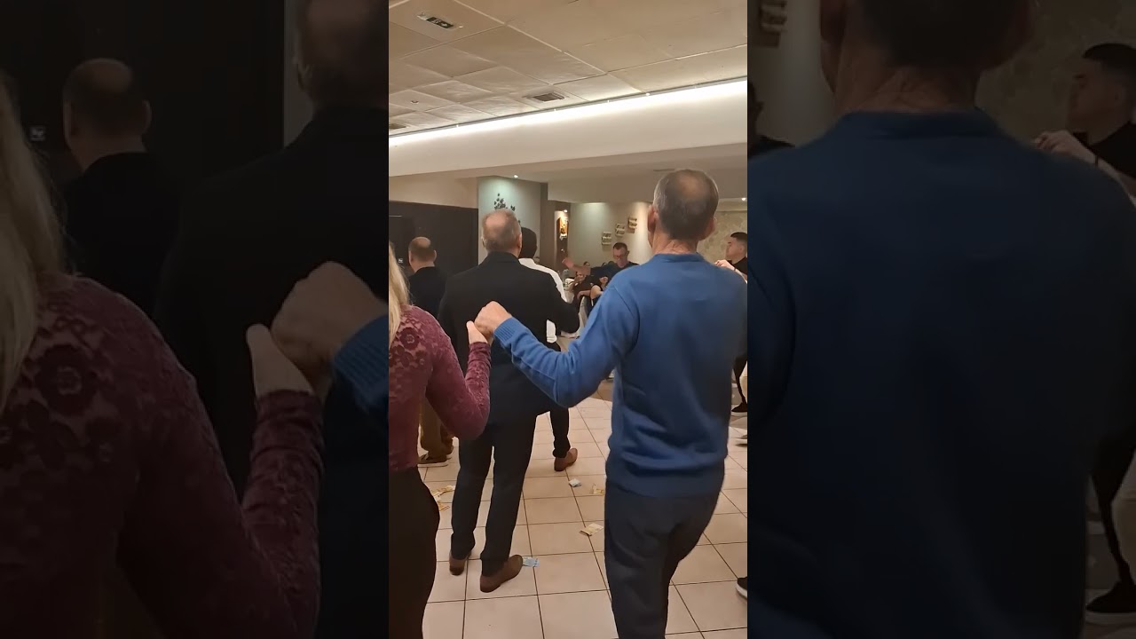 Βλάχικα τραγούδια με φανατικούς βλάχος από την Κοριτσά