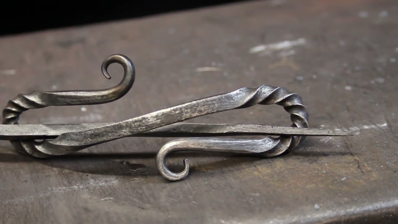 Forging a hairpin