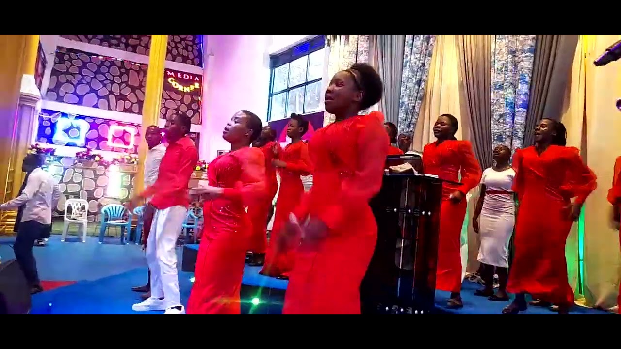SUNDAY SERVICE ( WORSHIP SESSION ) BY PR. MEDDY BUYONDO FRESH FIRE KIREKA