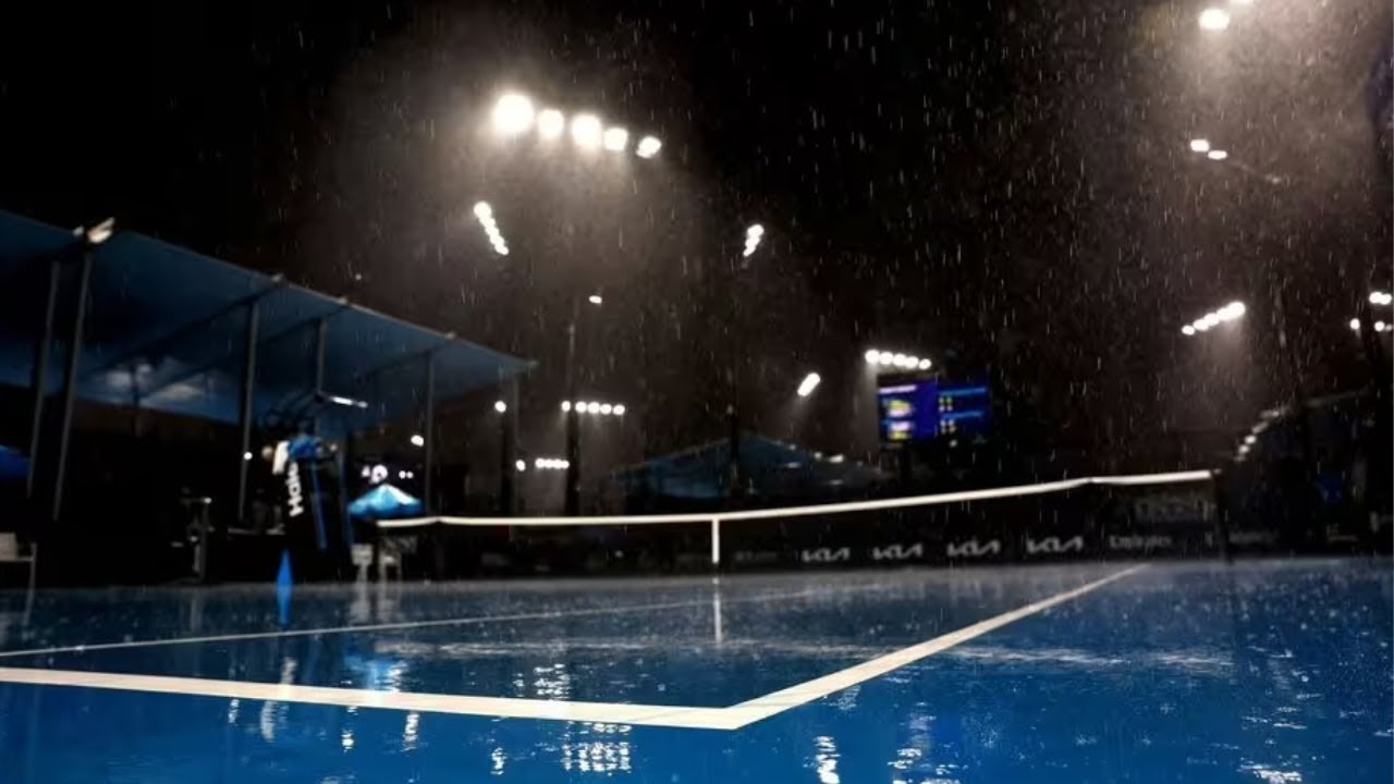 I was at the Australian Open when all matches were suspended - this is what it's like