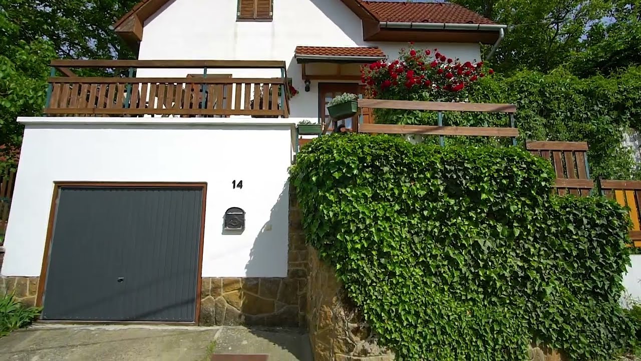 Családi ház Csobánka csendes, nyugodt, mégis központi részén