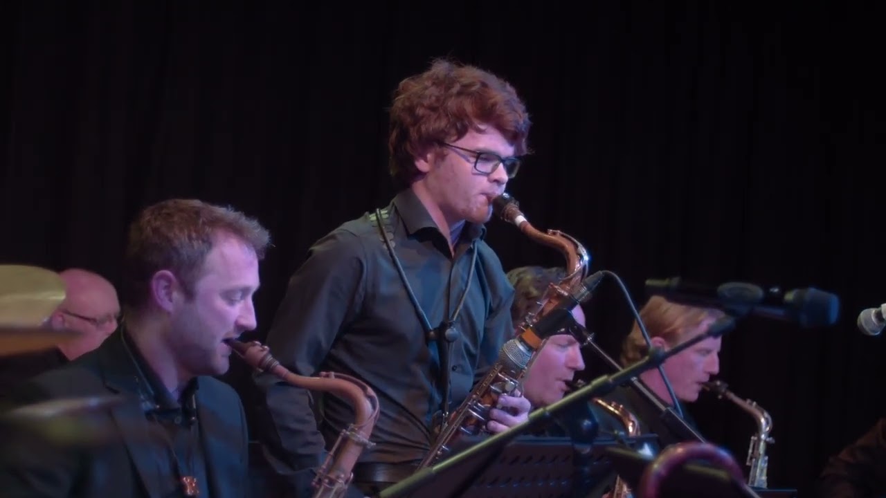 Things Aint What they Used To Be - The Ronnie Bottomley Jazz Orchestra