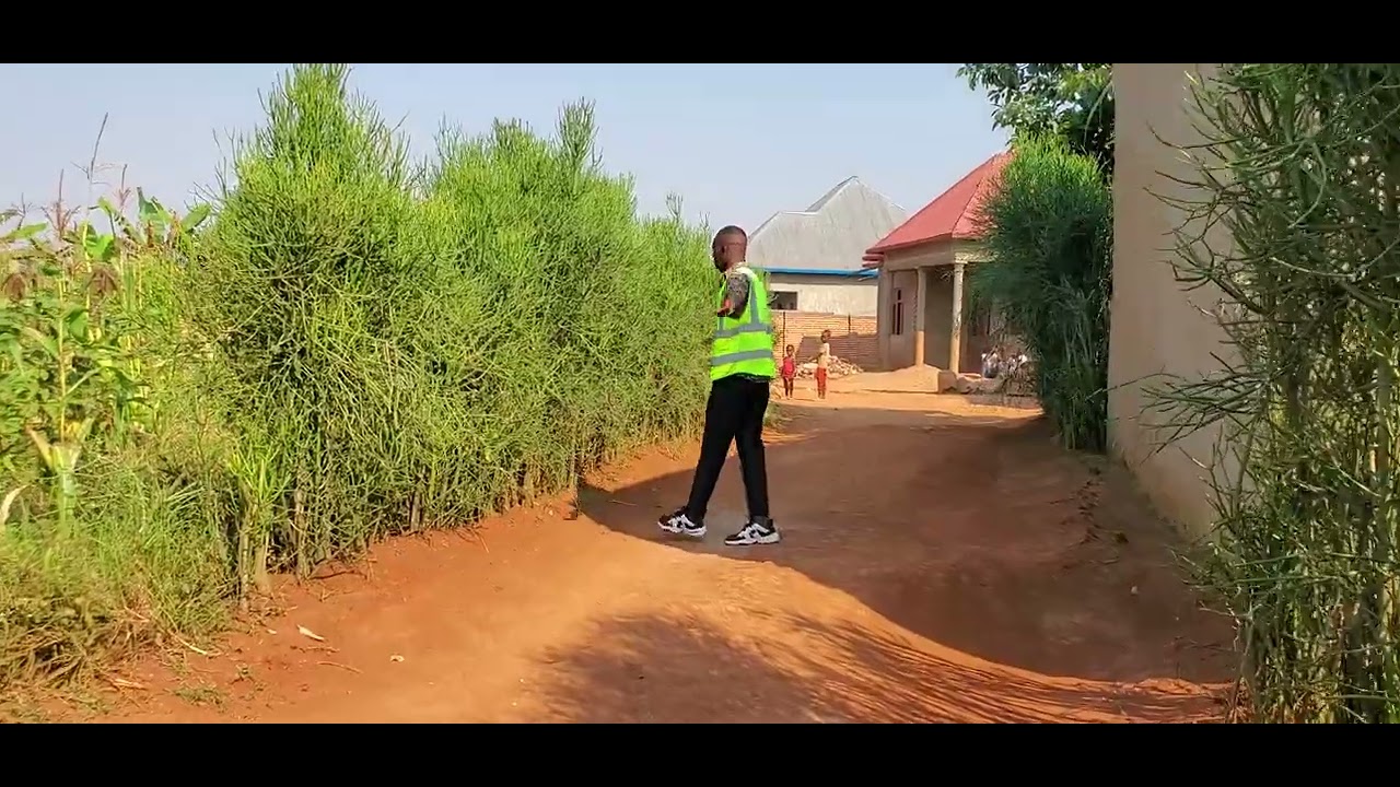 #KAYONZA MILLIONS 6  #IKIBANZA KININI#457SQM  #HAFI NA KABURIMBO 7MIN NAMAGURU #MPAMAGARA 0786301966