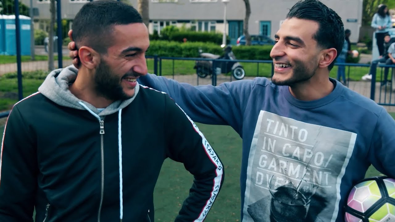 Touzani’s WK warming up met HAKIM ZIYECH 🇲🇦