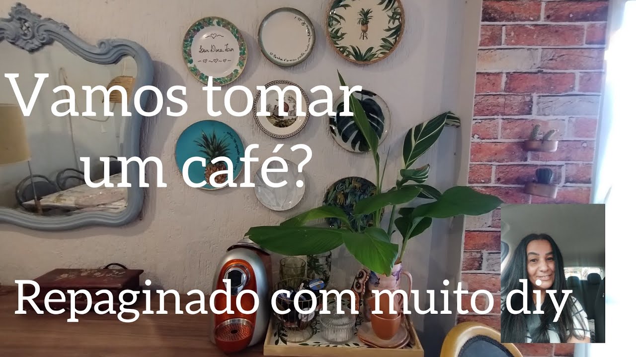 RENOVANDO PAREDE DE PRATOS ,CANTINHO DO CAFE E VASO COM DECOUPAGE 