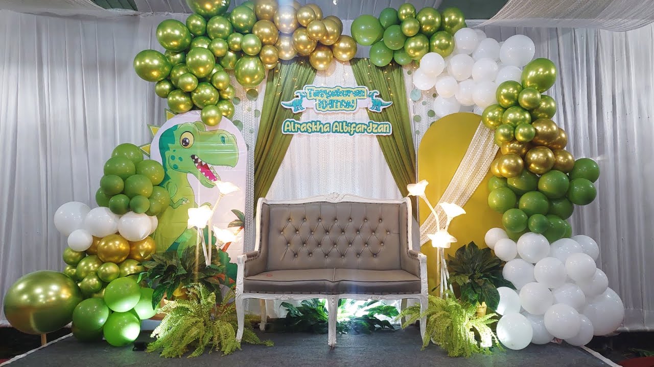 Dekorasi Khitanan dengan balon tema dinosaurus #dekorasi #balloon #dinosaurus