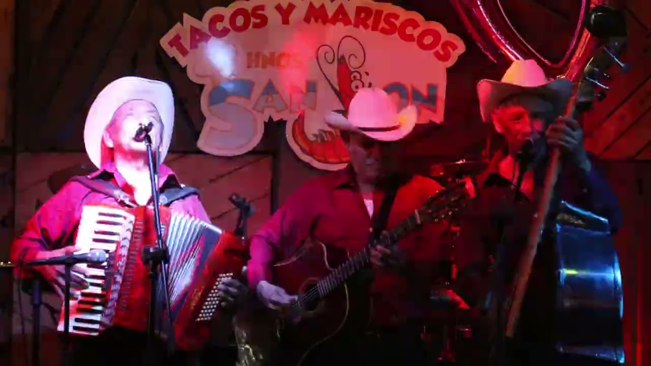 Tristes Recuerdos - La Vieja Escuela (En Vivo Desde Mariscos El Sanjon 2026)