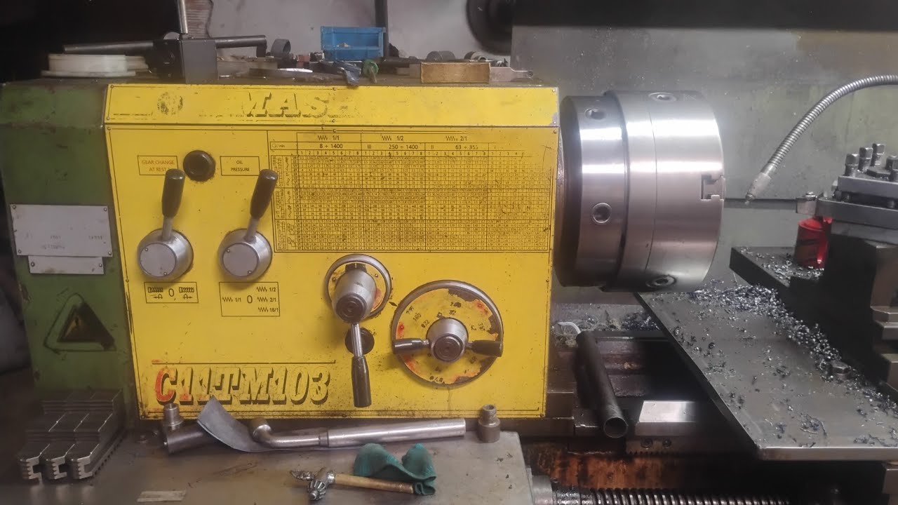 Mashstroy C11TM103 Lathe Machine. Torno mecânico Búlgaro Mashstroy.