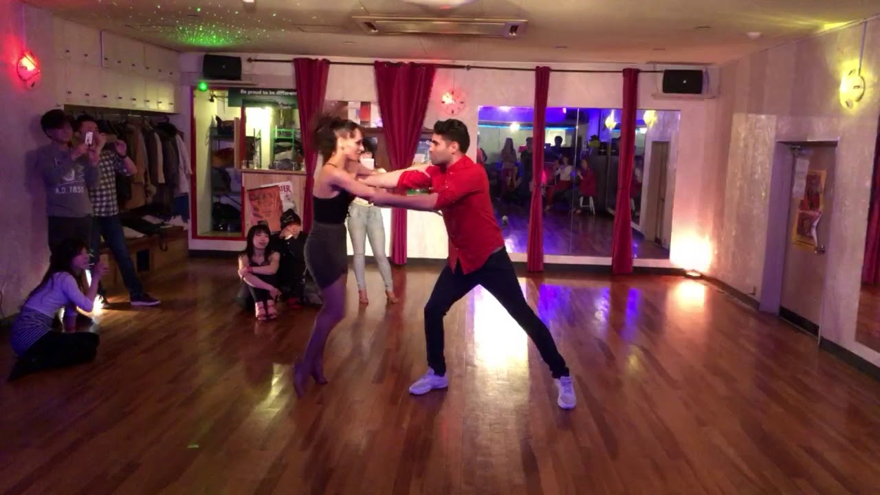 Marco y Sara Sensual Bachata Part 4