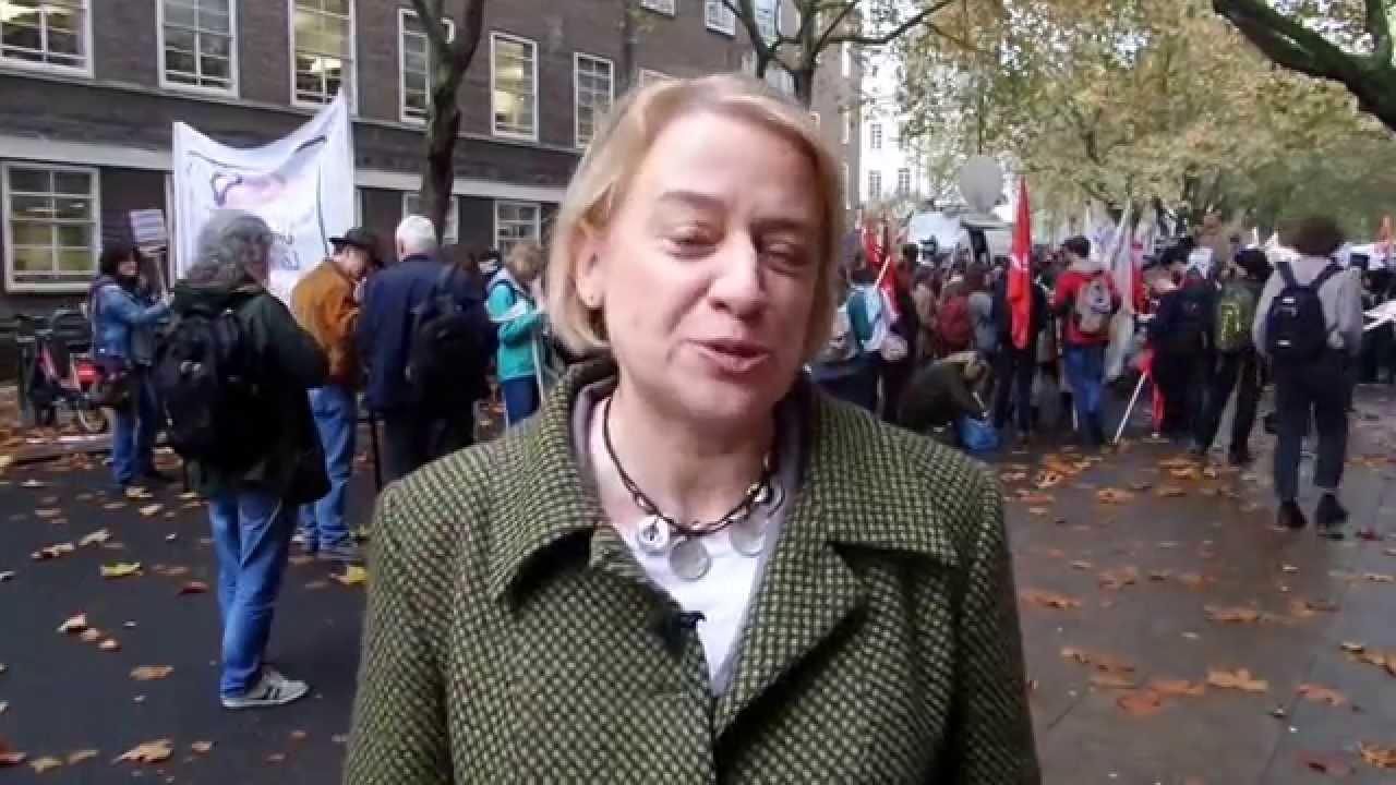 Shahrar Ali and Natalie Bennett at #GrantsNotDebt march