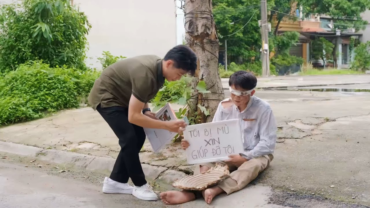 Chủ Tịch Giả Mù Ngồi Trước Cửa Công Ty Thử Lòng Nhân Viên Mới Tuyển Và Cái Kết Bất Ngờ - Tập 1115