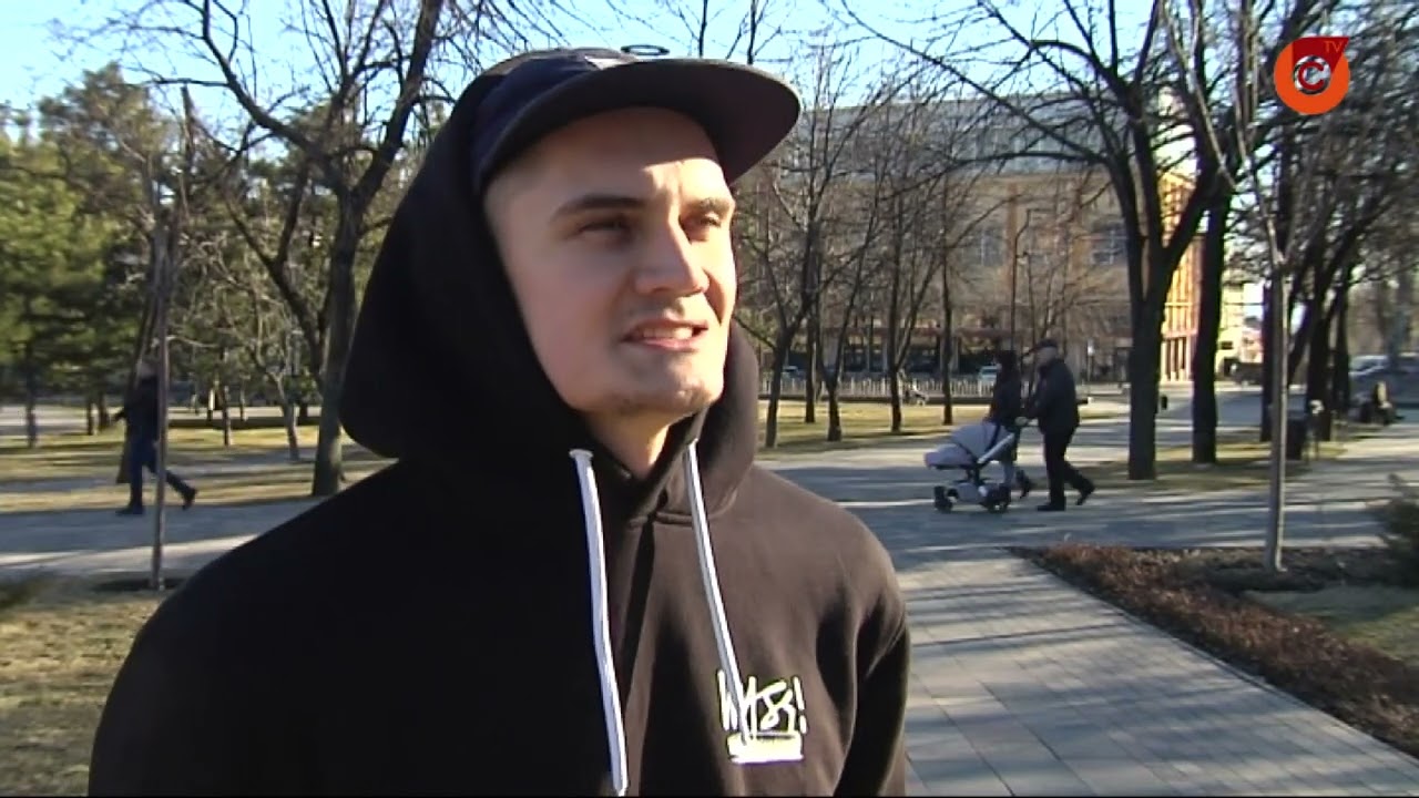В Мариуполе обновили единственную скейт-площадку