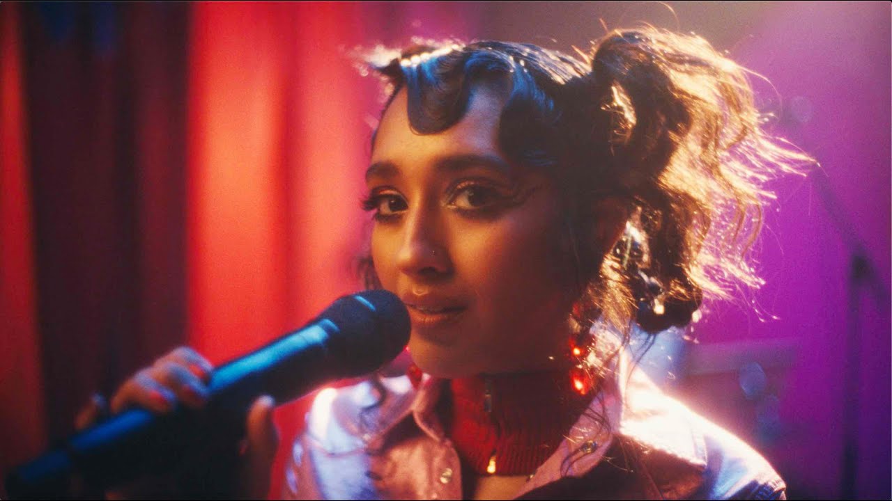 Raveena Aurora Performs &ldquo;Close 2 U&rdquo; Live on the Honda Stage