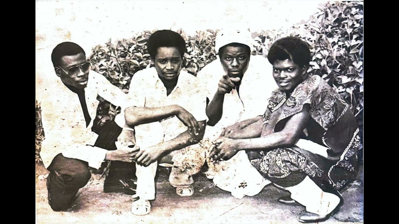 BLA BOSIKLA - BONY PASCAL (Les Cantadors De La Capitale)
