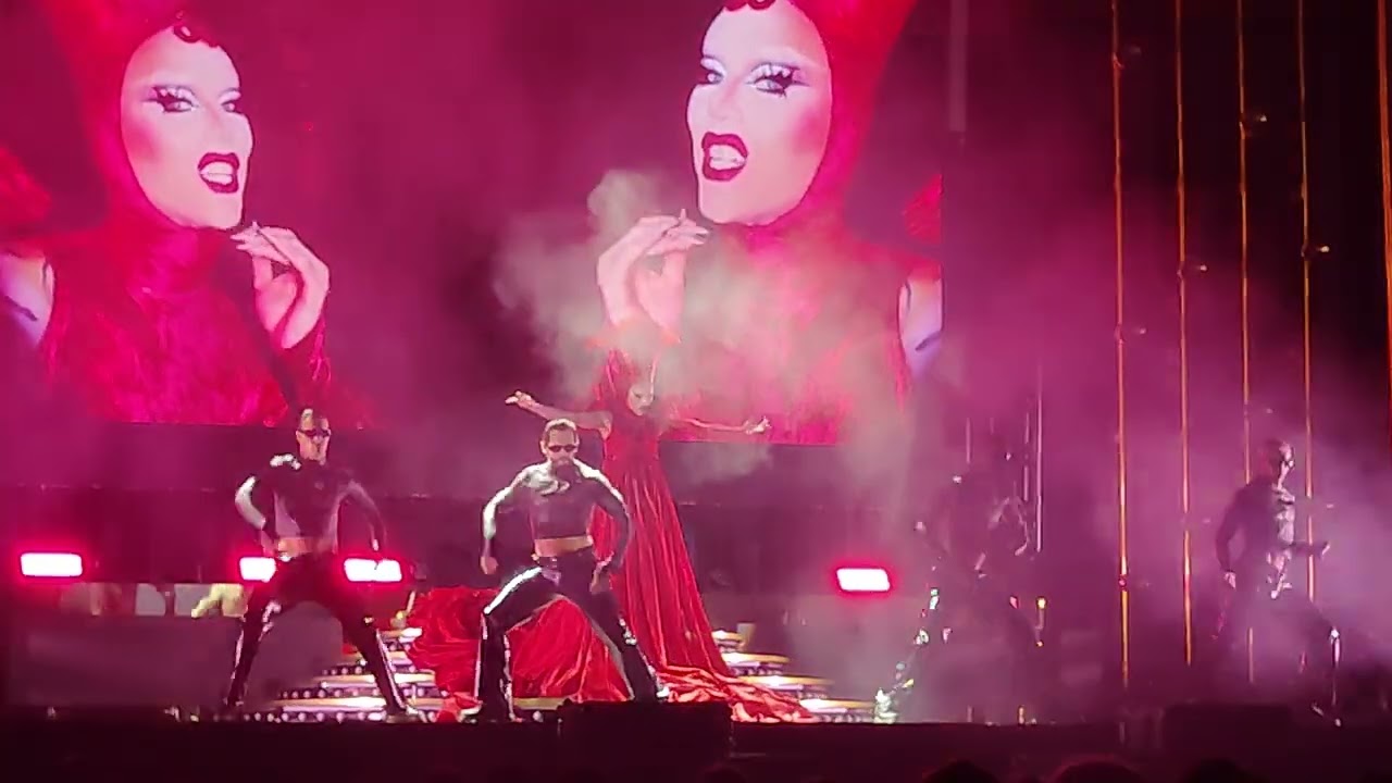 Sasha Velour - Werq The World Tour 2025 - Dublin
