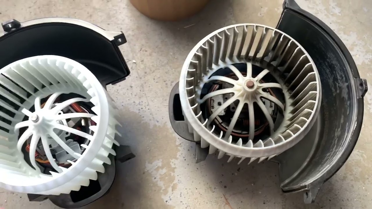 It’s time. New blower motor for the 2015 Audi Q7 TDI. Worn brushes.