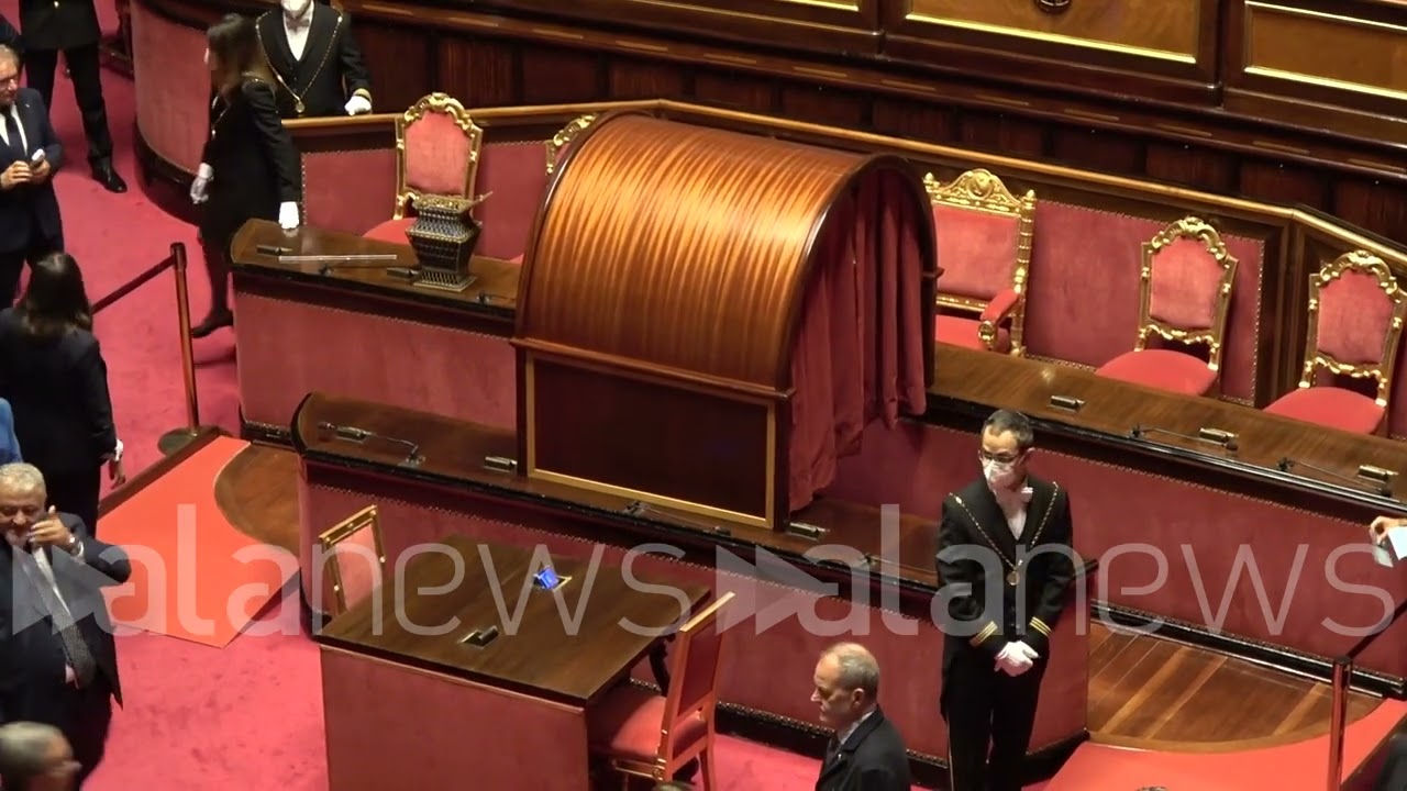 Senato, Berlusconi manda a quel paese La Russa