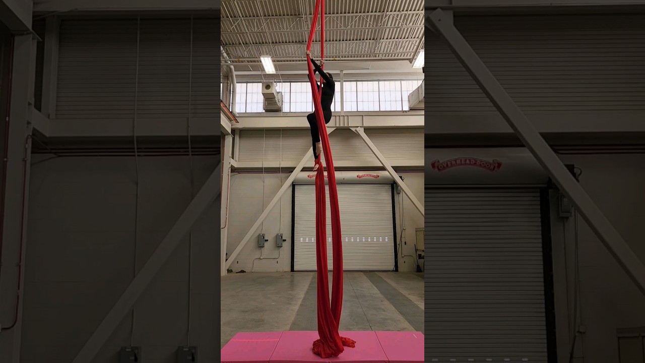 Aerial Silks - Single Footlock Sequence #shorts
