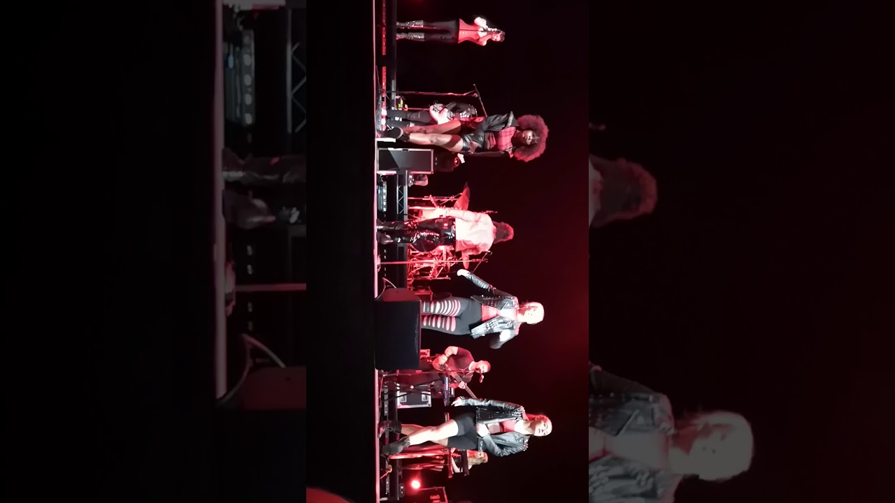 Michael Jackson Starring Ben The Way You Make Me Feel/ Beat It