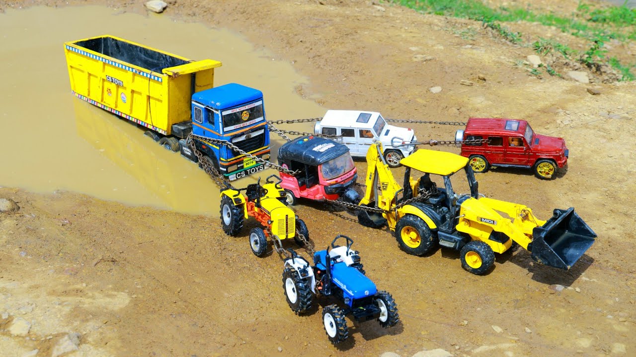 BharatBenz 5532T 22 Wheeler Truck Accident Pulling Out Two Tractor Two Car JCB AutoRickshaw ? CS Toy