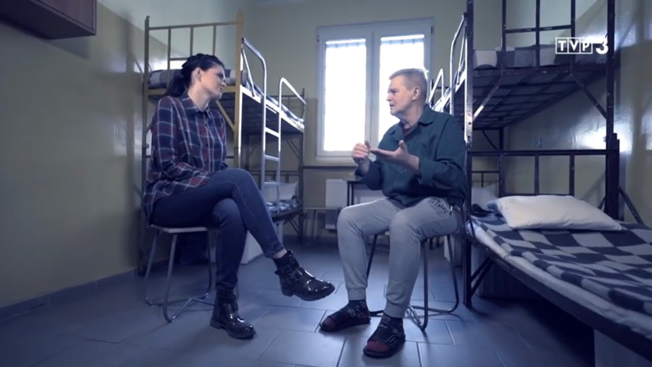 ZAMKNIĘTY ŚWIAT 28 [Zakład Karny w Potulicach - Oddział Terapeutyczny dla uzależnionych od alkoholu]