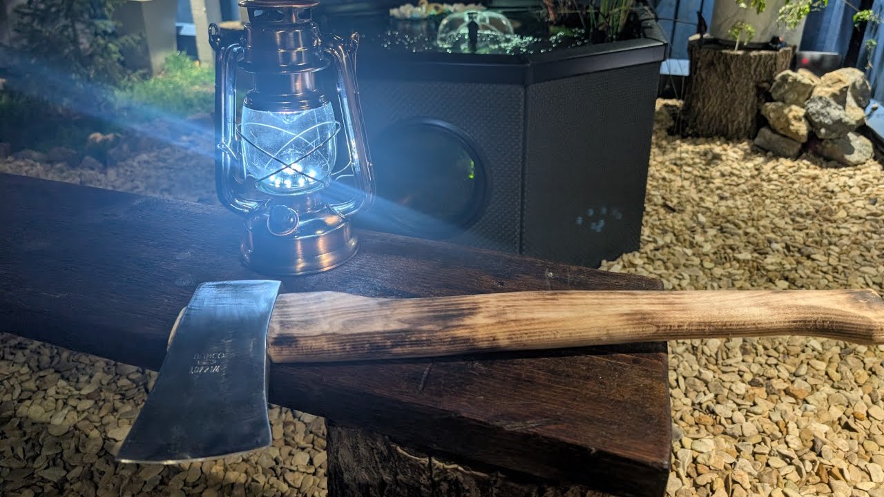 My first attempt at restoring my bushcraft axe 