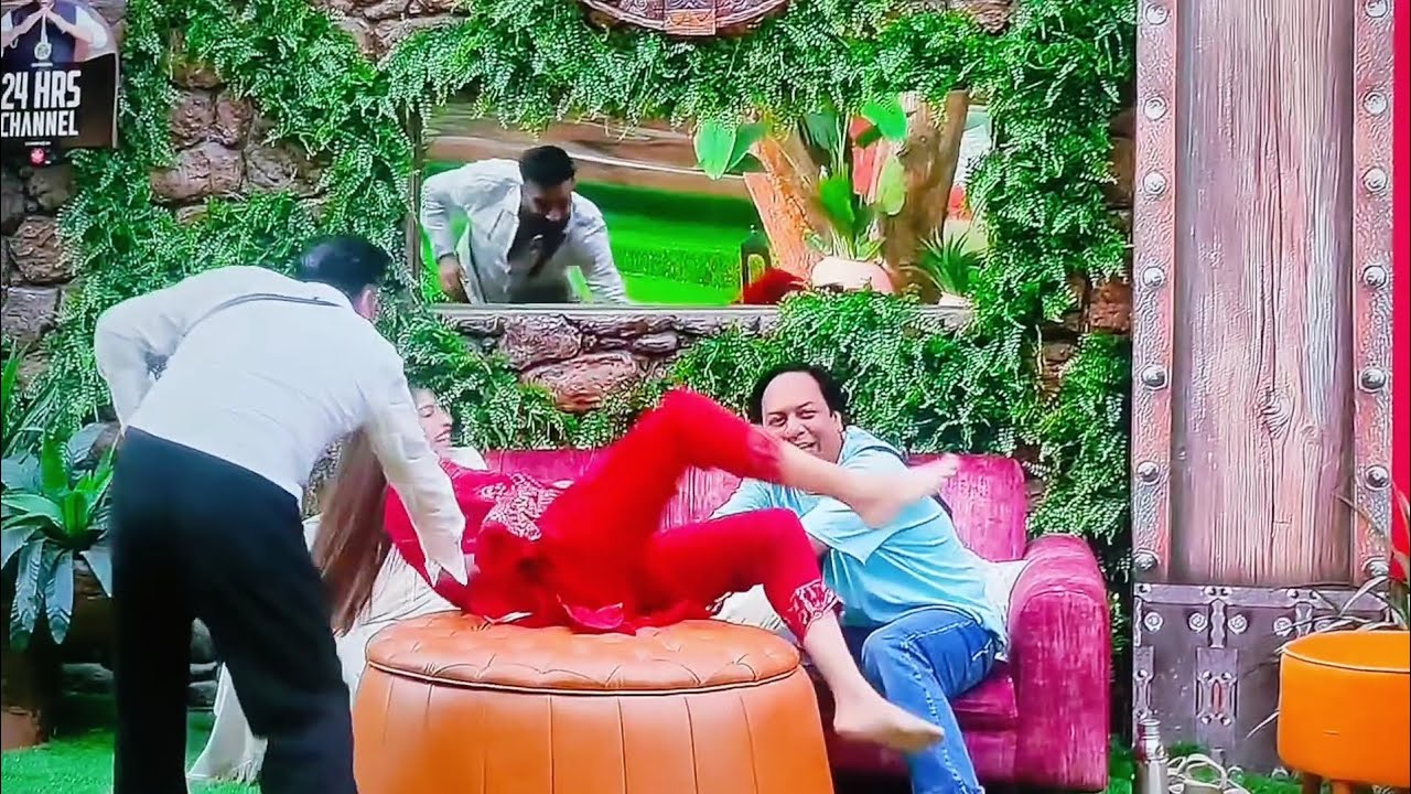Shehbaz & Farhana Masti#biggboss19 #badeshashehbaz #biggboss13#ikkkudi