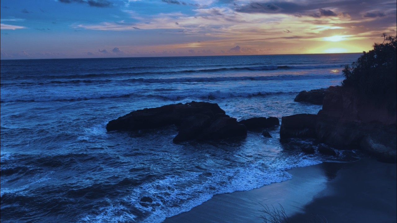 Ocean Waves for Sleep | relaxing beach sounds  to calm your mind and body treatment for insomnia