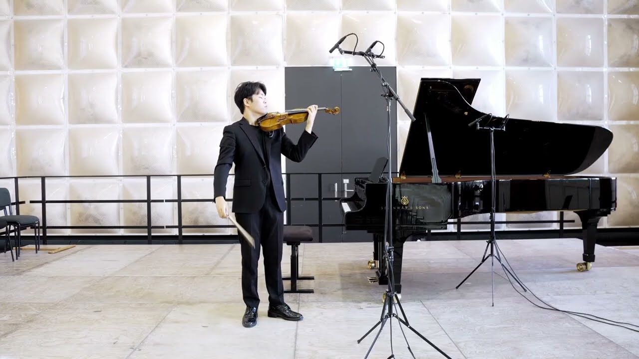 Bach: Sonata for Violin Solo No.1 in G Minor, BWV 1001: II. Fuga 