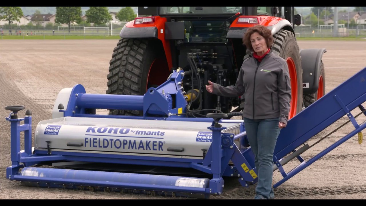 Scalpeuse pour terrains de sports Field Top Maker