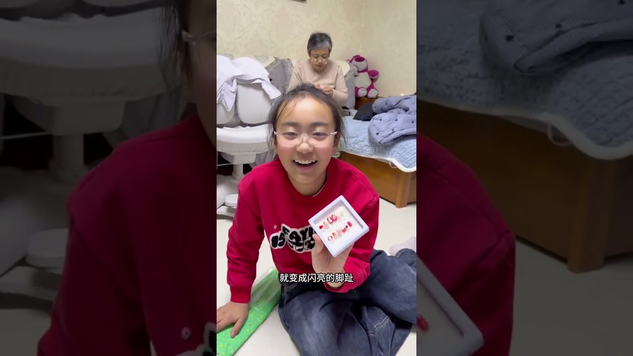 暖姐练习跆拳道8年，终于要拿黑带证书了