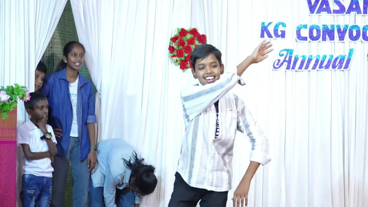 Blast performance by Vasantha tuition students 