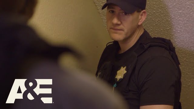 The First 48: Fugitive Warrant Squad Looks For A Suspect | A&E