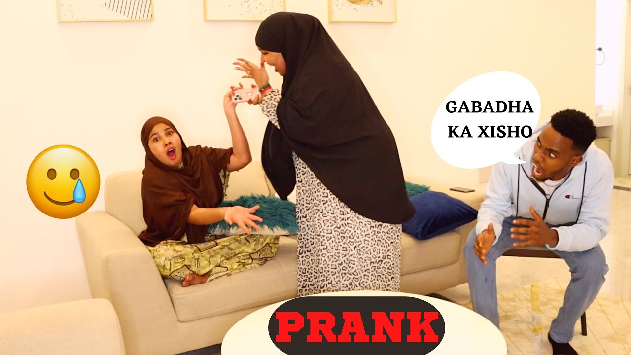 PRANK KHALAD ISKU BADALAY SAMIXA WAA MAXAY SIDAAN😳🤭