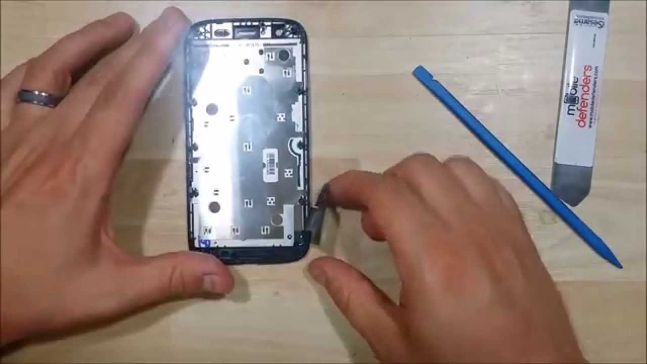 Motorola Moto G Disassembly & Screen Replacement Part 2