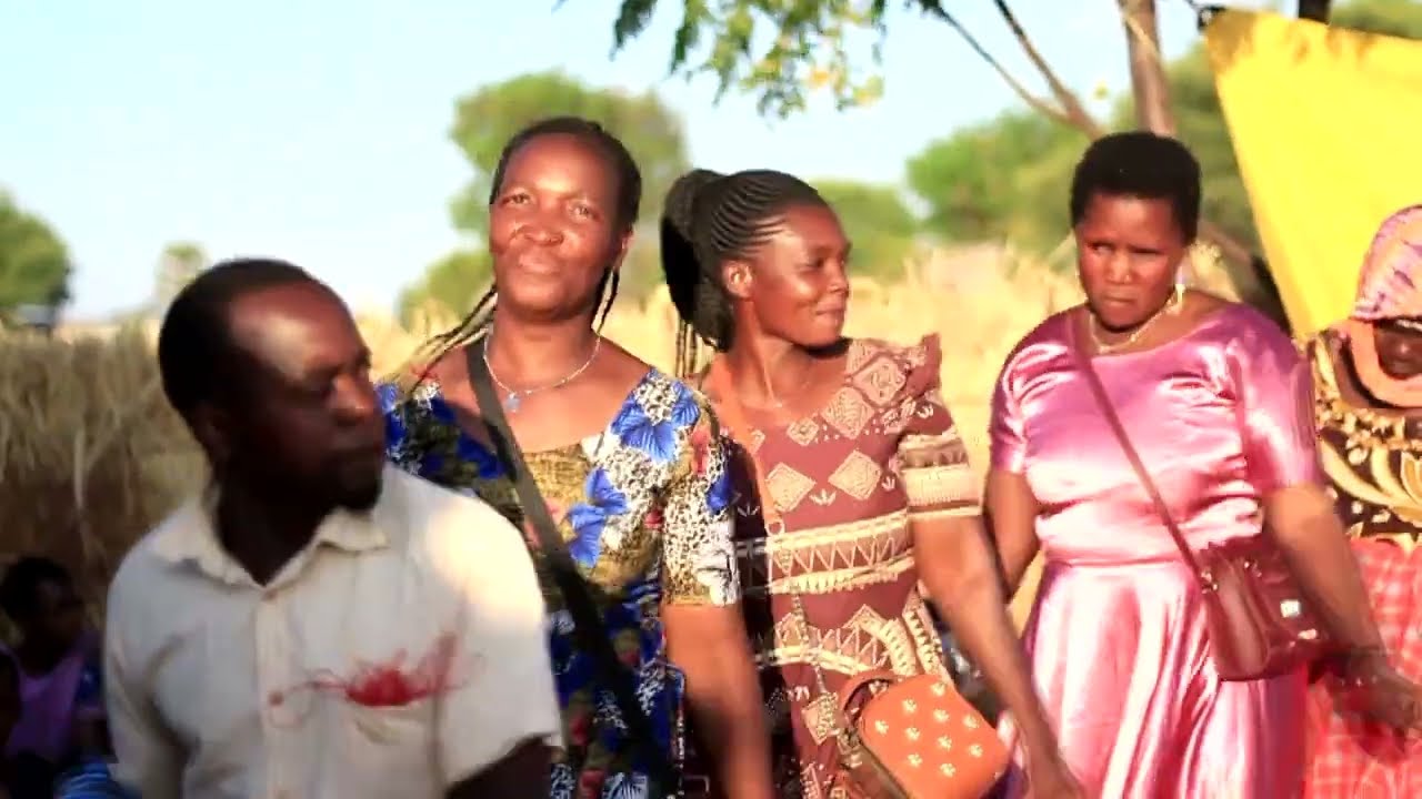 Gumhha_Shagembe_Sherehe_Ya_Kulwa_Na_Dotto_(Official_Video)_Directed_By_Nguluwe.mp4
