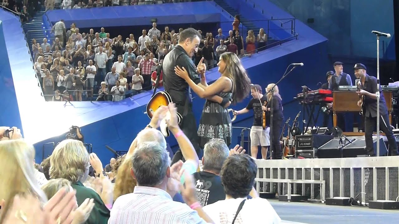 Perthsteens on stage with Bruce Springsteen - Dancing in the Dark - Perth Arena February 7th, 2014