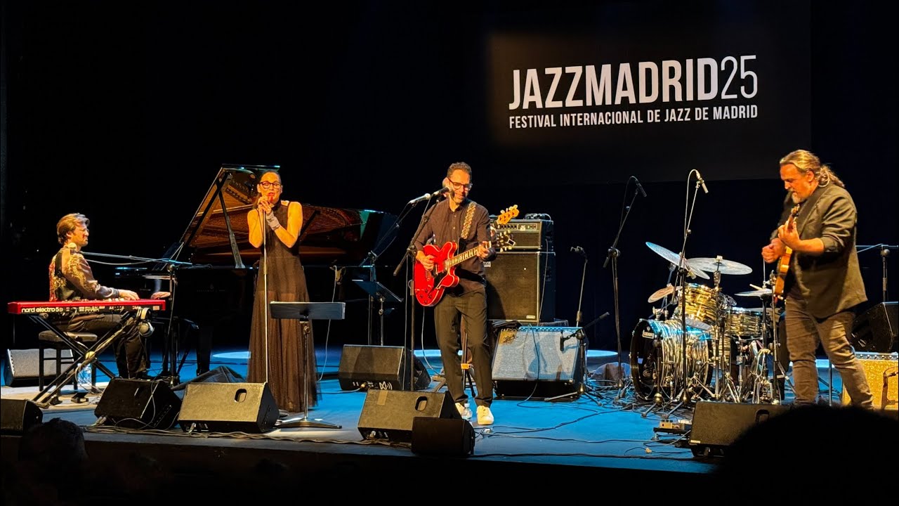 Leonor Watling & Leo Sidran - It's Never Too Late - Live in Madrid 2025