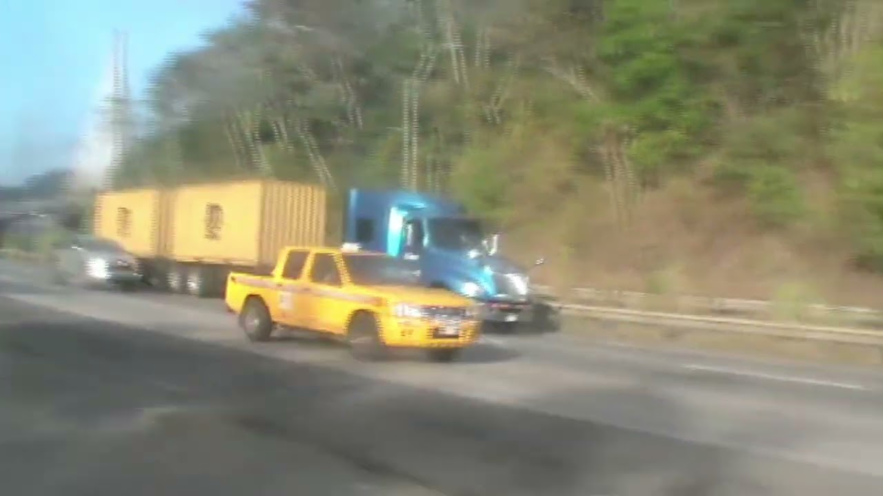Panamanian Jeter Truck Spotting Episode 76: The Centennial Bridge interchange 203